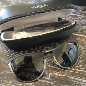 Vogue 4010S Polarized Sunglasses